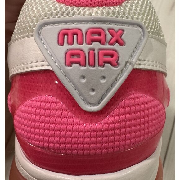 NIKE Air Max Turbulence 16 Athletic/Walking/Running Shoe NEW IN BOX Size 9.5 US - Picture 12 of 12